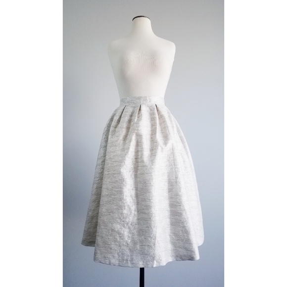Shabby Apple Dresses & Skirts - Shabby Apple Silver / Tan Manhattan Midi Skirt